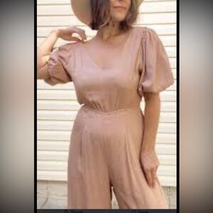 Chic  Jumpsuit with Puff Sleeves & open back